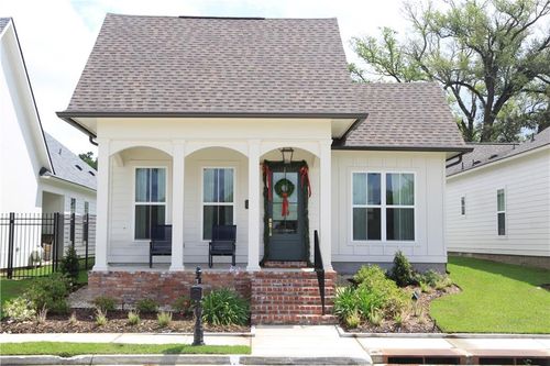 126 Royal Oak Blvd, Thibodaux, LA, 70301-6078 | Card Image