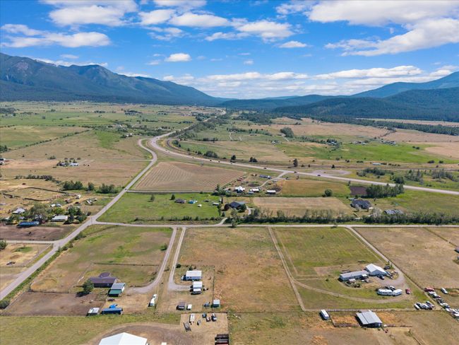 33135 Blackhawk Loop, House other with 2 bedrooms, 1 bathrooms and null parking in Arlee MT | Image 33