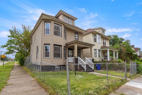 4266 Seminole St, Detroit, MI, 48214-5102 | Card Image