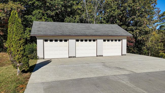 2110 Upper River Rd Ne, House other with 3 bedrooms, 2 bathrooms and 4 parking in Charleston TN | Image 33