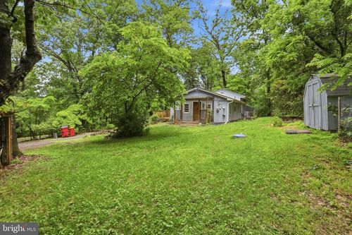 105 Rollison Rd, HARPERS FERRY, WV, 25425-1449 | Card Image