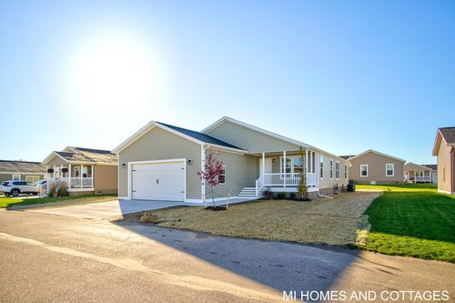 5216 Mulberry Ln, Holland, MI, 49423-8142 | Card Image