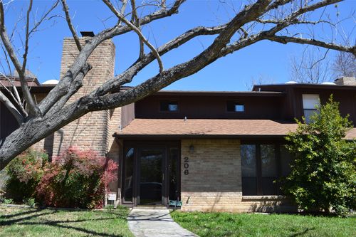 206 Scott St, San Marcos, TX, 78666-4326 | Card Image