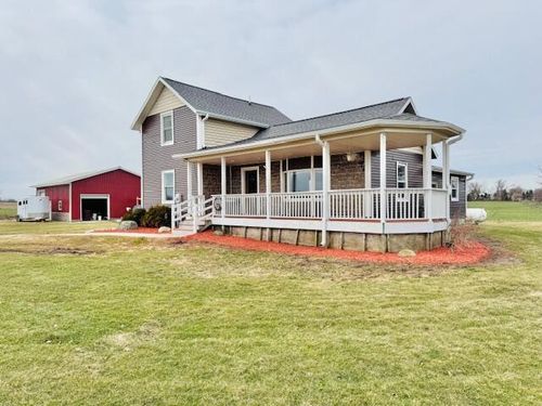 2800 W Clarksville Rd, Lake Odessa, MI, 48849-9514 | Card Image