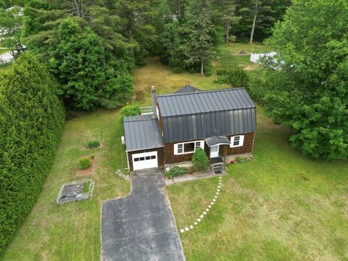 3 Tanglewood Dr, Essex, VT, 05452-3337 | Card Image