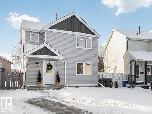 {{alt}} | Card Image