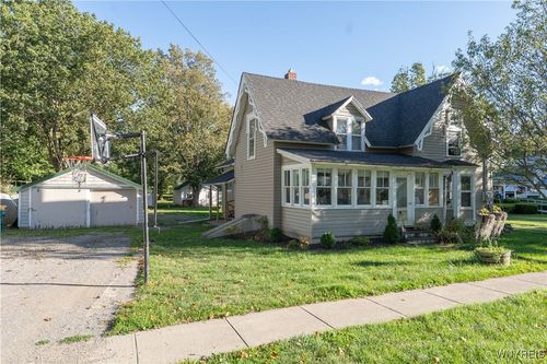 47 E Main St, Gainesville, NY, 14066-9793 | Card Image
