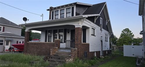 803 Trenton St, Toronto, OH, 43964-1270 | Card Image