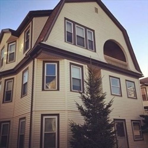 9 Euclid Ave, Worcester, MA, 01610-2101 | Card Image