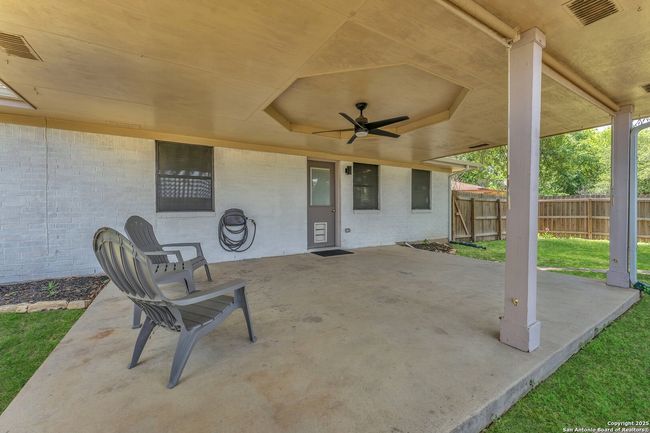 139 Navajo Cir, House other with 3 bedrooms, 1 bathrooms and null parking in Cibolo TX | Image 29