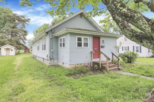 132 N Westmoor Avenue, Newark, OH, 43055 | Card Image