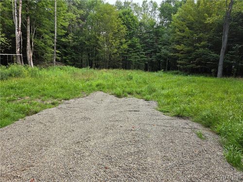 11024 Pine Dr, Cattaraugus, NY, 14719-9558 | Card Image