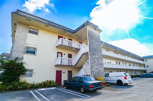 apt-j301-4441 Nw 16th St, Lauderhill, FL, 33313-7196 | Card Image