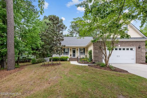 105 Channel Run Dr, New Bern, NC, 28562-8914 | Card Image