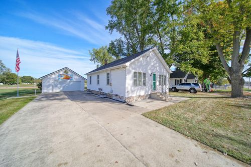 306 E Main St, Spring Arbor, MI, 49283-9617 | Card Image