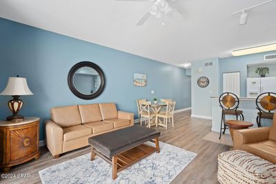 927 - 9900 S Thomas Drive, Condo with 1 bedrooms, 2 bathrooms and null parking in Panama City FL | Image 2