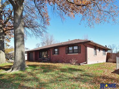 4600 S 43rd Street, House other with 3 bedrooms, 1 bathrooms and 1 parking in Lincoln NE | Image 2