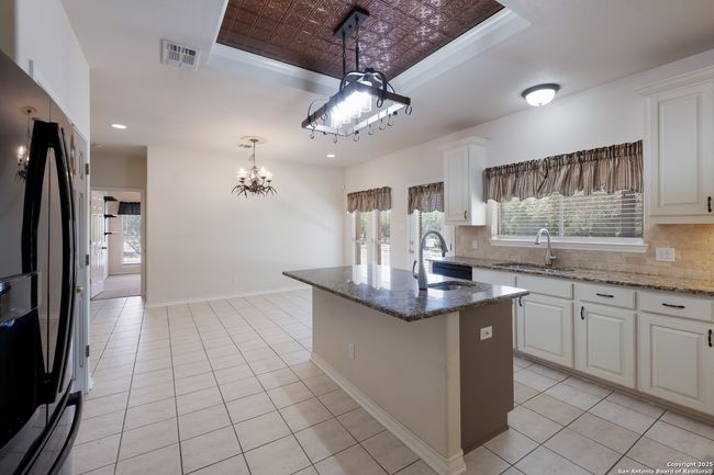 1018 Coyote Ridge Dr, House other with 3 bedrooms, 2 bathrooms and null parking in Spring Branch TX | Image 6