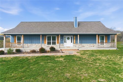 175 N Wilmoth Rd, Fayetteville, AR, 72704-9735 | Card Image