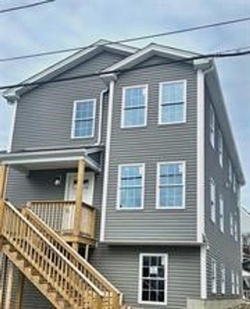 255 Ohio Ave, Providence, RI, 02905-2826 | Card Image