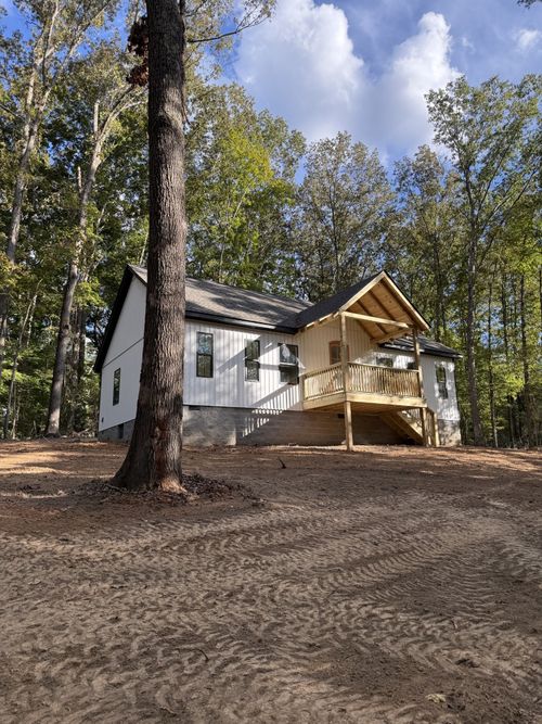 1384 Cumberland City Rd, Cumberland City, TN, 37050-4111 | Card Image