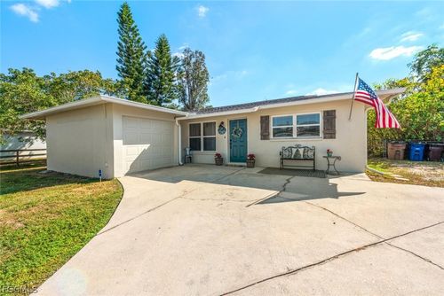 2386 Andros Ave, Fort Myers, FL, 33905-2318 | Card Image