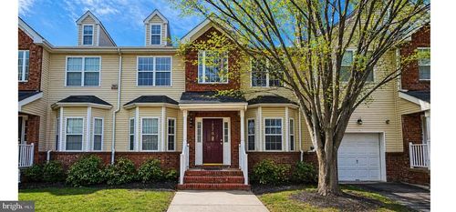 270 Pinelli Dr, Piscataway, NJ, 08854-2262 | Card Image