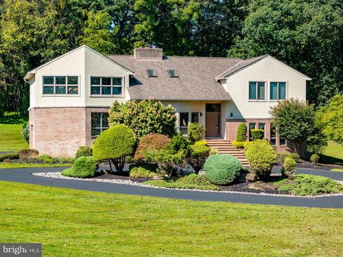 13304 Ridgewood Dr, Ellicott City, MD, 21042-1263 | Card Image