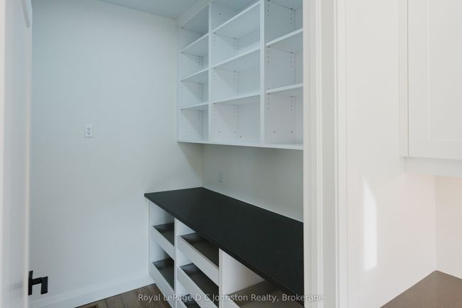 546 Algonquin Trail, House other with 2 bedrooms, 2 bathrooms and 4 parking in Grey ON | Image 17