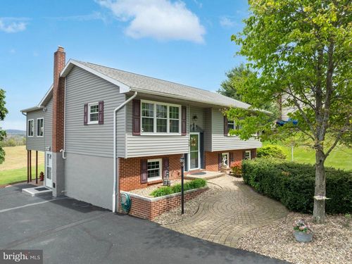 608 Blanchard Street, BELLEFONTE, PA, 16823 | Card Image