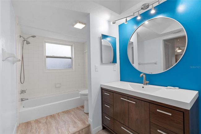 11368 93 Rd St, House other with 3 bedrooms, 2 bathrooms and null parking in LARGO FL | Image 24