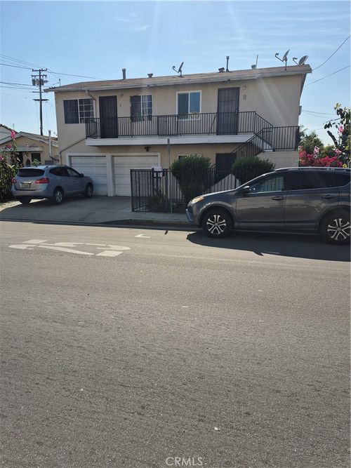 4358 E 58th St, Maywood, CA, 90270-2868 | Card Image