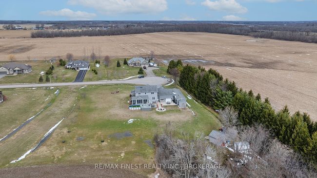 29 Cummings Rd, House other with 6 bedrooms, 5 bathrooms and 6 parking in Lyn ON | Image 37