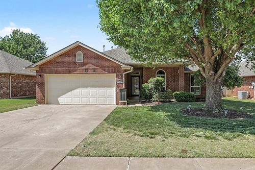2617 Nw 160th St, Edmond, OK, 73013-1207 | Card Image