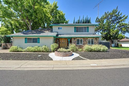 10166 La Gloria Way, Rancho Cordova, CA, 95670 | Card Image