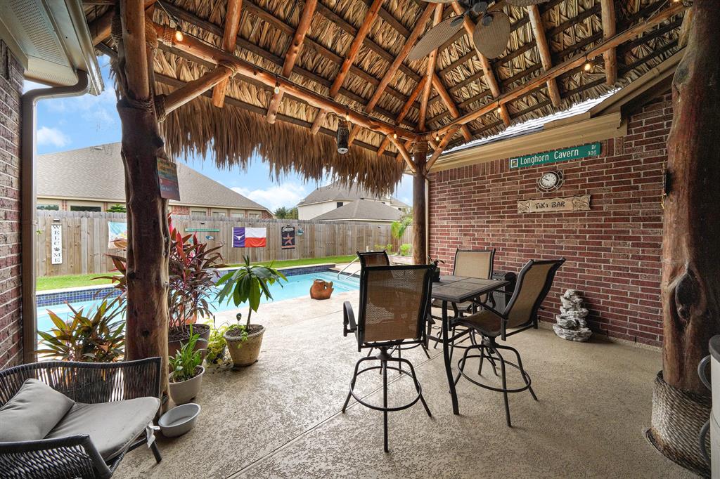 White Ibis Ave, Texas City, TX 77590