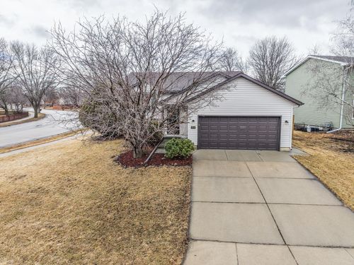 3919 Huntington Ln Nw, Rochester, MN, 55901-4127 | Card Image