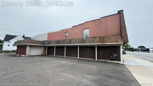 10783 W Jefferson Ave, River Rouge, MI, 48218-1231 | Card Image