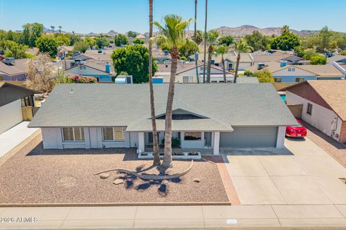 221 E Helena Drive, Phoenix, AZ, 85022 | Card Image