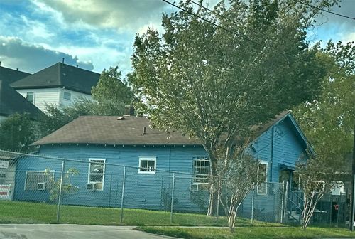 1511 Common St, Houston, TX, 77009-8844 | Card Image
