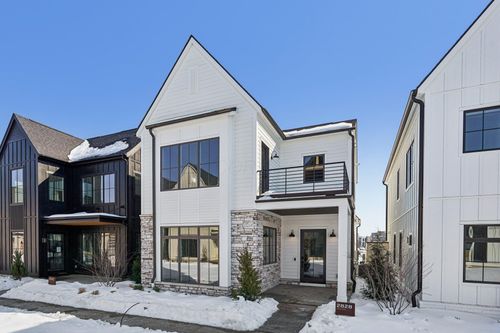 2828 Kobuk Drive, Columbus, OH, 43228 | Card Image