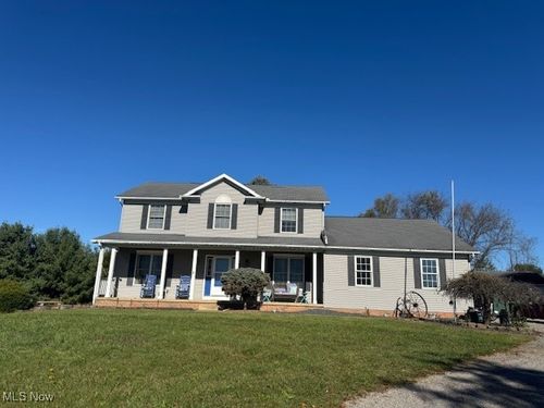 27696 Buck Rd, Beloit, OH, 44609-9435 | Card Image