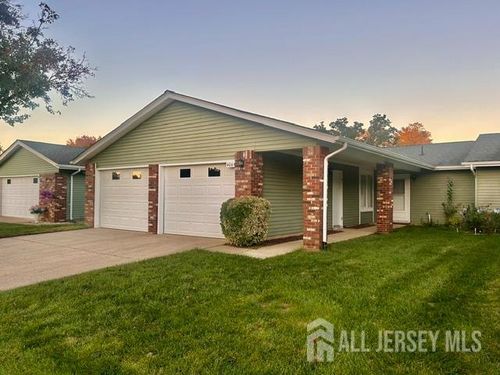 b-406 Genista Plz, Monroe, NJ, 08831 | Card Image