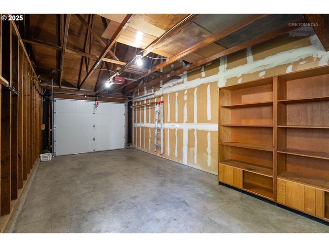 5312 Sw Erickson Ave, Condo with 2 bedrooms, 2 bathrooms and 1 parking in Beaverton OR | Image 35