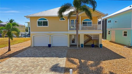 222 Flamingo St, FORT MYERS BEACH, FL, 33931-4312 | Card Image