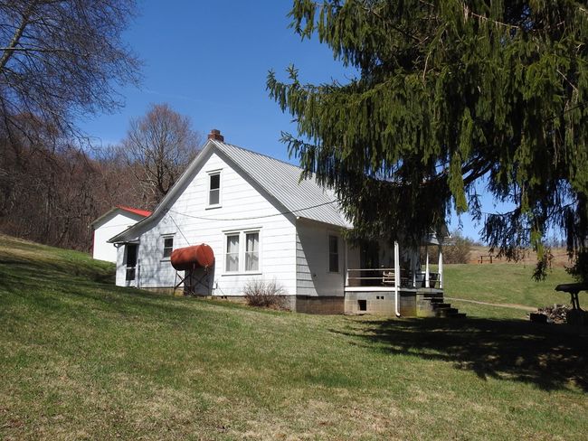 984 Cloverdale Rd, House other with 4 bedrooms, 1 bathrooms and null parking in Independence VA | Image 7