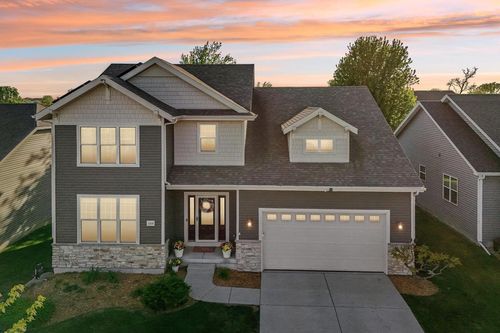 1310 Blazingstar Ln, Sun Prairie, WI, 53590-4679 | Card Image
