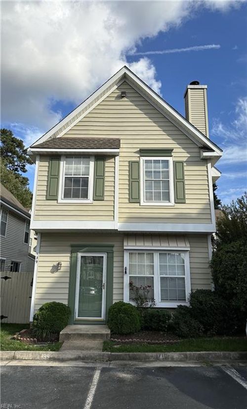 139 Watson Dr, Newport News, VA, 23602-8887 | Card Image