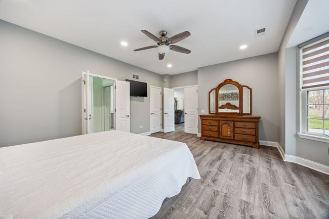 2543 Edgewater Dr, House other with 3 bedrooms, 2 bathrooms and 2 parking in Elgin IL | Image 19