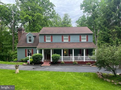 5600 Fish And Game Rd, DOVER, PA, 17315-2930 | Card Image